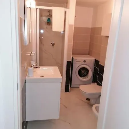 Appartement Aeroporto Iris *